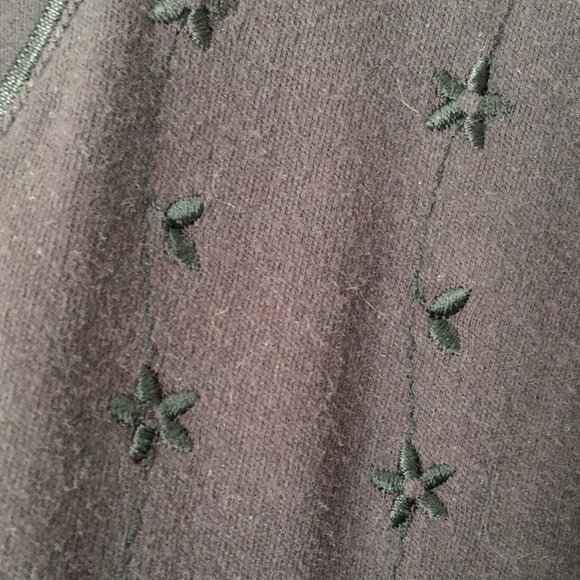 Knit Cardigan. - Picture 3 of 3